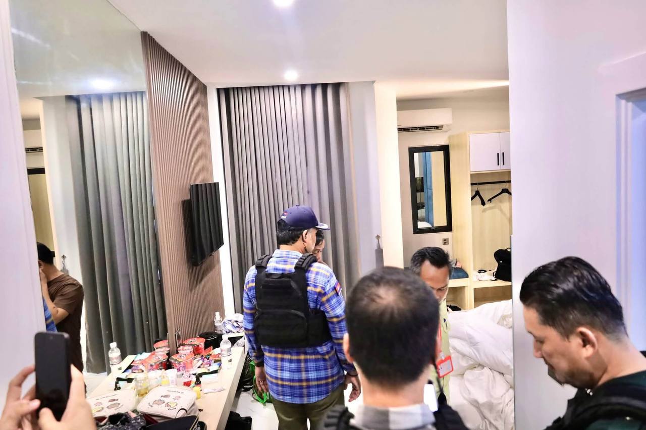 木牌N98（3）号酒店遭市政府突袭，涉事人员疑提前逃离